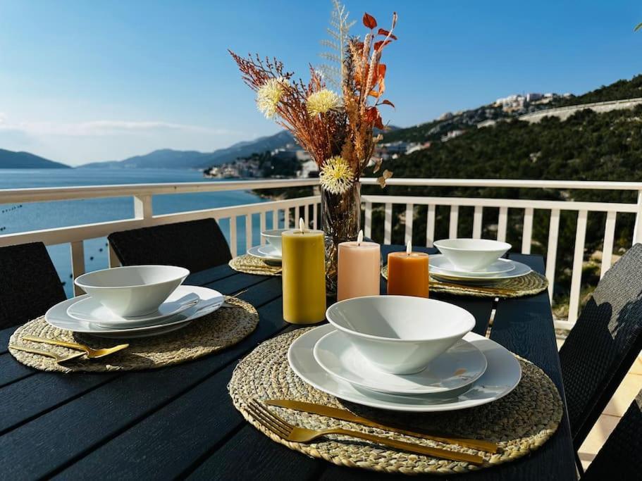 Beautiful Fully Renovated Apartment By The Sea, Large Balcony With Enchanting Views Neum Extérieur photo