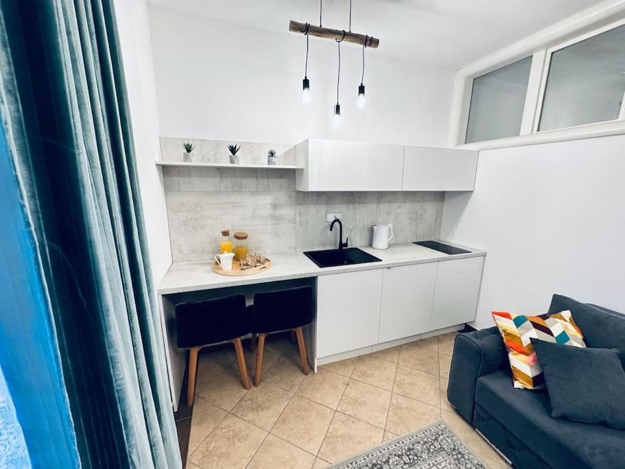 Beautiful Fully Renovated Apartment By The Sea, Large Balcony With Enchanting Views Neum Extérieur photo